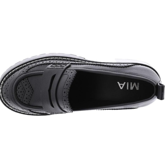 NEW! Mia Deena Womens Black Chunky Heel Loafers - Size 9.5 🫧 - Picture 3 of 7